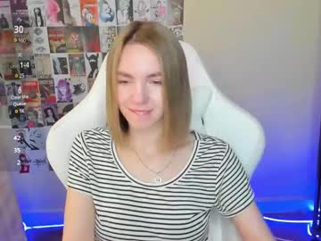 Nessadiaz Chaturbate stream image from May 17, 2025