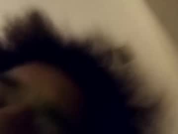 Dealwithit805747 Chaturbate stream image from May 17, 2025