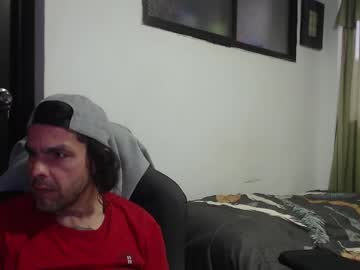 Daddyitscoming Chaturbate stream image from May 17, 2025