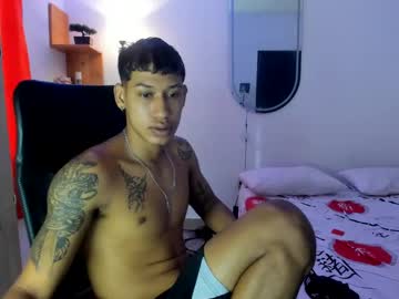 Slim_Master12 Chaturbate stream image from May 17, 2025