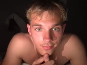 Tarik_Youn_Ger Chaturbate stream image from May 17, 2025