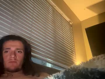 Uptowncurls Chaturbate stream image from May 17, 2025