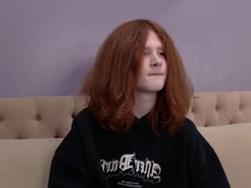 Zaynginger Chaturbate stream image from May 17, 2025