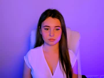 Laura_Benson Chaturbate stream image from May 17, 2025