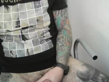 Mrlova666 Chaturbate stream image from May 17, 2025