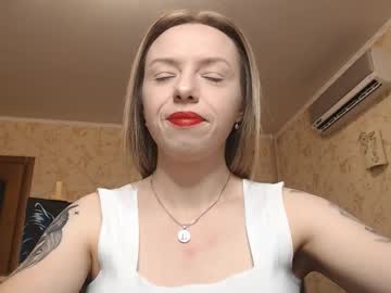 Vanillamuffin Chaturbate stream image from May 17, 2025