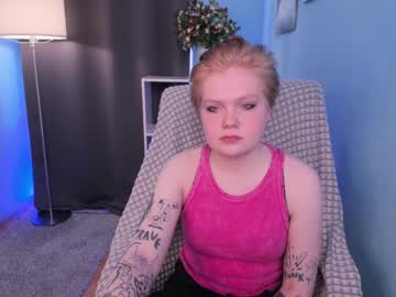 Beatrice_Les Chaturbate stream image from May 17, 2025