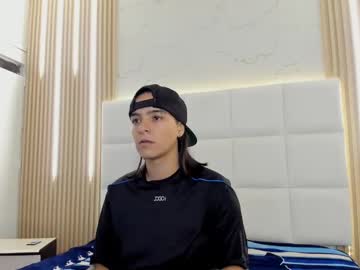 Liiam_Smith_ Chaturbate stream image from May 17, 2025