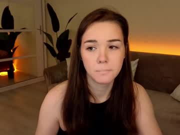Linda__Robertz Chaturbate stream image from May 17, 2025