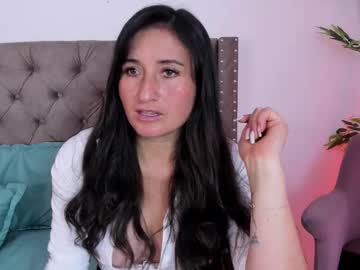 Angela_Fiory Chaturbate stream image from May 17, 2025