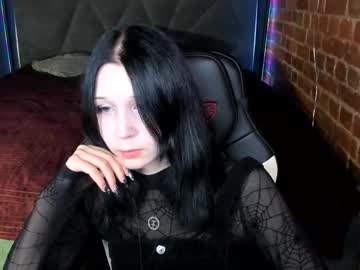 Katrindark_ Chaturbate stream image from May 17, 2025