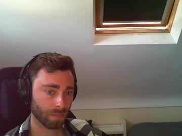 Alexeverhartsexx Chaturbate stream image from May 17, 2025
