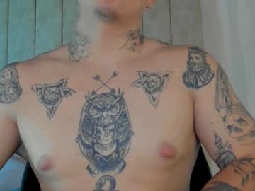 Dennis_Munera Chaturbate stream image from May 17, 2025