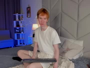 Jaspermoody Chaturbate stream image from May 17, 2025
