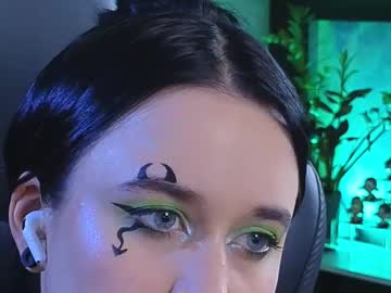 Kiralilime Chaturbate stream image from May 17, 2025