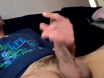 Dickkgoodz Chaturbate stream image from May 17, 2025