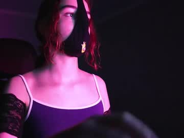 Lavinda_Lin Chaturbate stream image from May 17, 2025