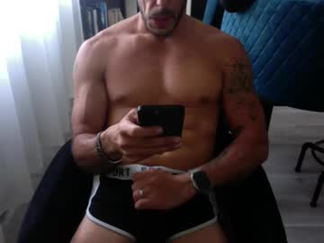 Lumas Chaturbate stream image from May 17, 2025