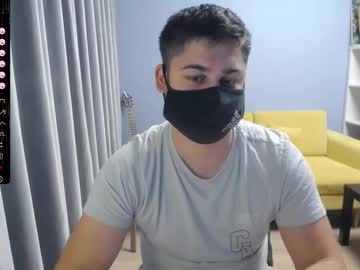 Sexxxdickbig Chaturbate stream image from May 17, 2025