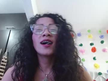 Canelahot34 Chaturbate stream image from May 17, 2025