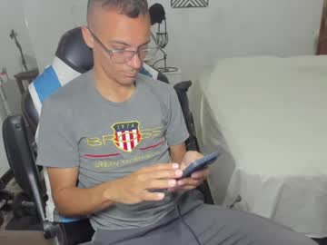 Guachin_New Chaturbate stream image from May 17, 2025