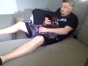 Justin570 Chaturbate stream image from May 17, 2025
