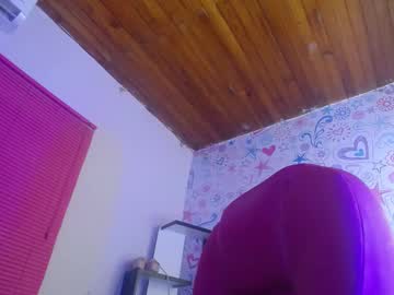 Kasandra_Clark Chaturbate stream image from May 17, 2025