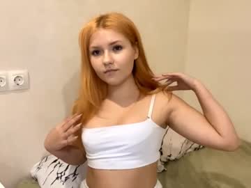 Catheryndail Chaturbate stream image from May 17, 2025