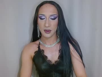 Evezephira Chaturbate stream image from May 17, 2025