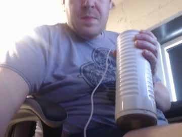 Fatdick7incher Chaturbate stream image from May 17, 2025