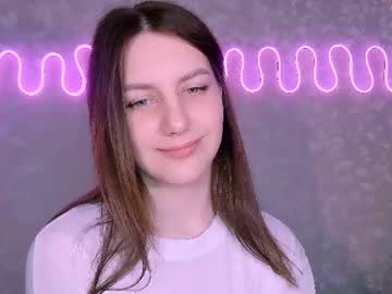 Hinakiri Chaturbate stream image from May 17, 2025
