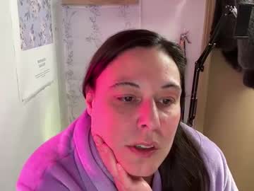 Mistressleahbrooks Chaturbate stream image from May 17, 2025