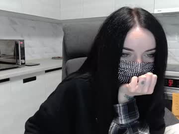 Nika_Rey Chaturbate stream image from May 17, 2025