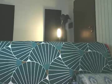 Akayourlove Chaturbate stream image from May 17, 2025