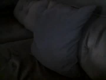 Couplediscreet1 Chaturbate stream image from May 17, 2025