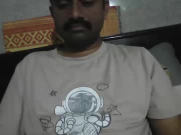 Krishboy77 Chaturbate stream image from May 17, 2025
