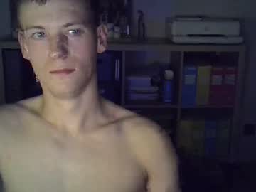 Mtgames481 Chaturbate stream image from May 17, 2025