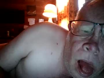 Am_Pulling01 Chaturbate stream image from May 17, 2025