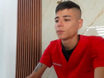 Danielsanta_18 Chaturbate stream image from May 17, 2025