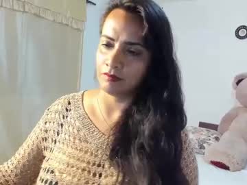 Nisha_Milf Chaturbate stream image from May 17, 2025