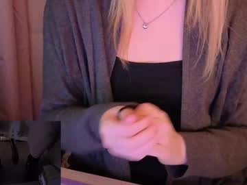 Amarascarlett Chaturbate stream image from May 17, 2025