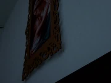 Ariavi44 Chaturbate stream image from May 17, 2025
