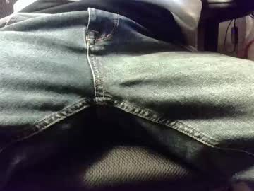 Sampsmith Chaturbate stream image from May 17, 2025