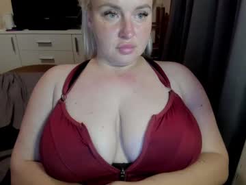 Xxxnewlywedsxxx stream image from May 17, 2025