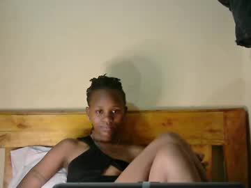 Coco_Shum Chaturbate stream image from May 17, 2025