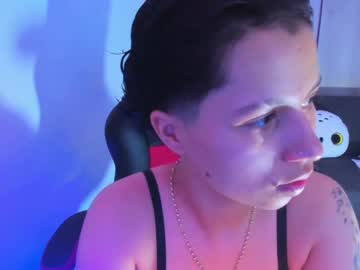 Creisy_Naughty Chaturbate stream image from May 18, 2025
