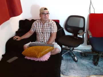 Danna_Garcia12 Chaturbate stream image from May 18, 2025