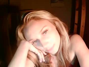 Lickmehere69 Chaturbate stream image from May 18, 2025
