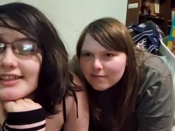 Qpcat Chaturbate stream image from May 18, 2025