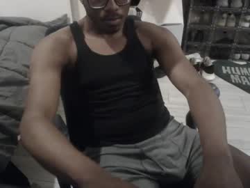 Bquen400 Chaturbate stream image from May 18, 2025